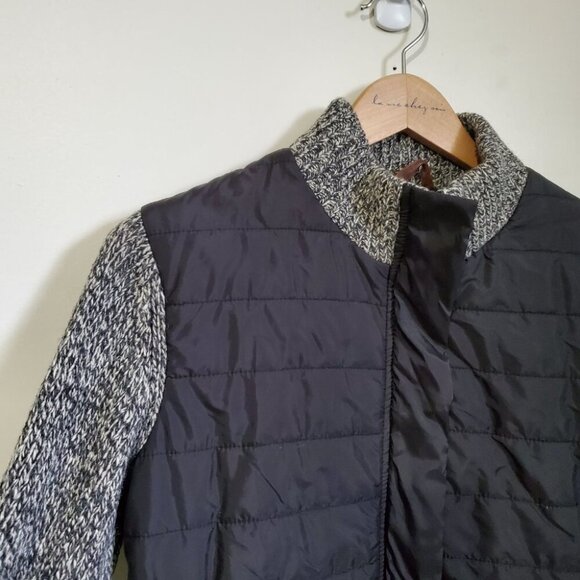 Rare~ Roots Gray Quilted Women's Jacket - Picture 3 of 16